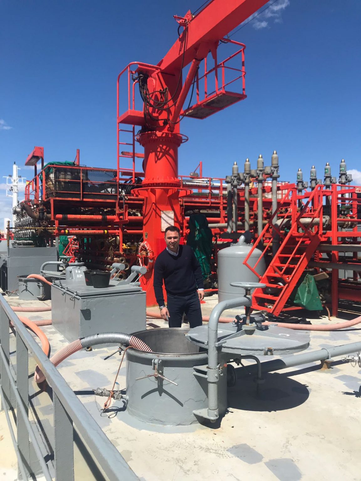 Foto de fidel en barco intenacional